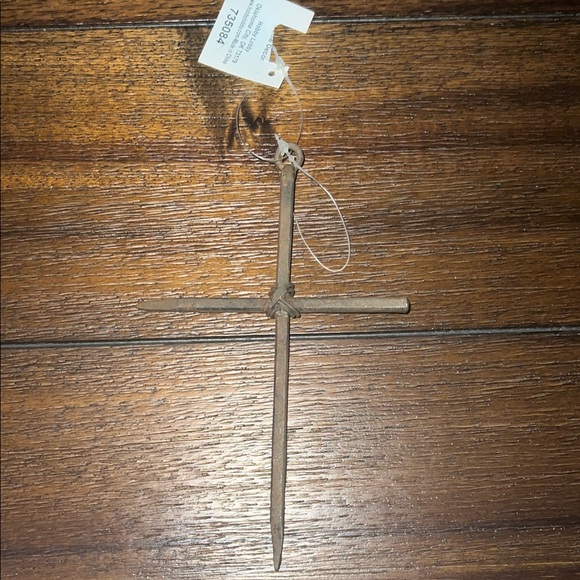 Rustic Metal Cross Hanging Decoration - Picture 1 of 1